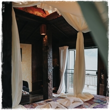 Room4